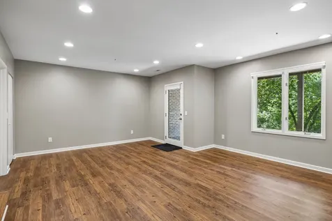2107 32nd Ave, S Nashville TN 37212
