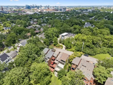 2107 32nd Ave, S Nashville TN 37212