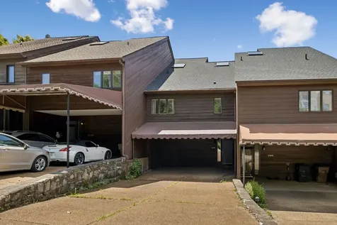 2107 32nd Ave, S Nashville TN 37212