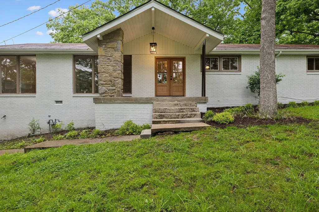909 Plateau Parkway Nashville TN 37205