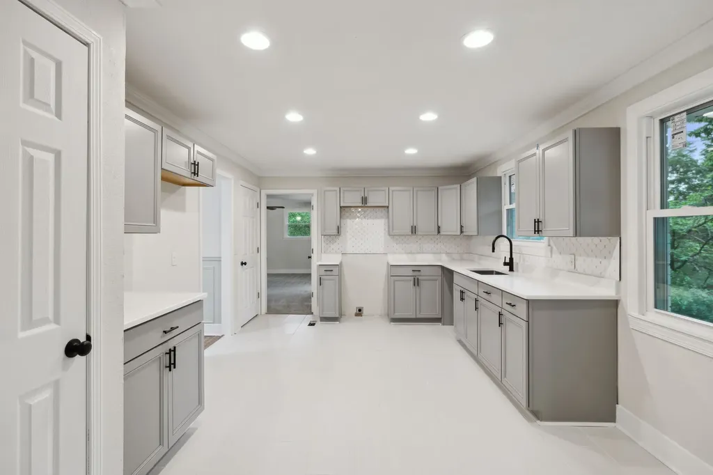 909 Plateau Parkway Nashville TN 37205