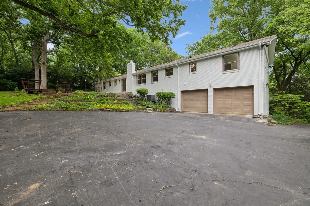909 Plateau Parkway Nashville TN 37205