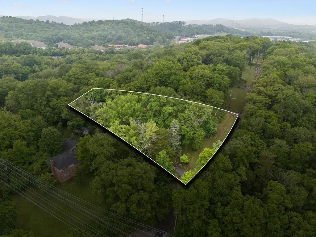 909 Plateau Parkway Nashville TN 37205