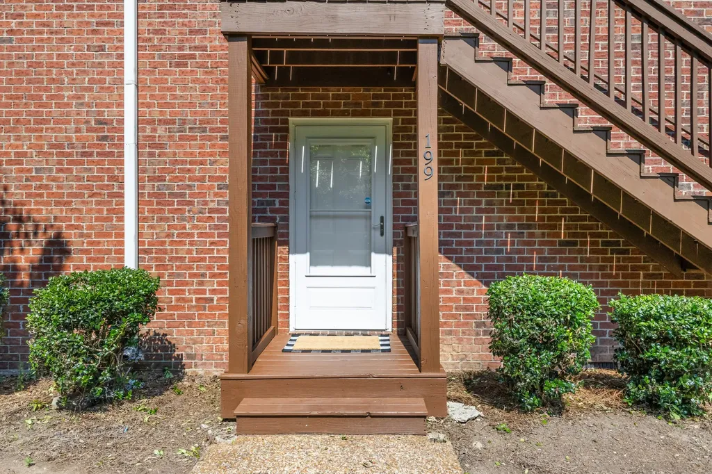 199 Brooke Castle Drive Hermitage TN 37076