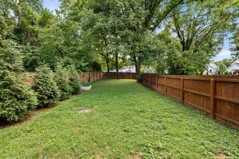 2012A Rosemary Lane Nashville TN 37210