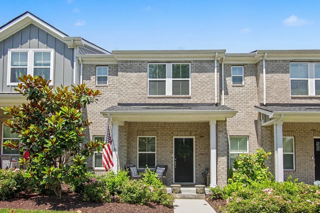 204 Douglas Bend Road Gallatin TN 37066