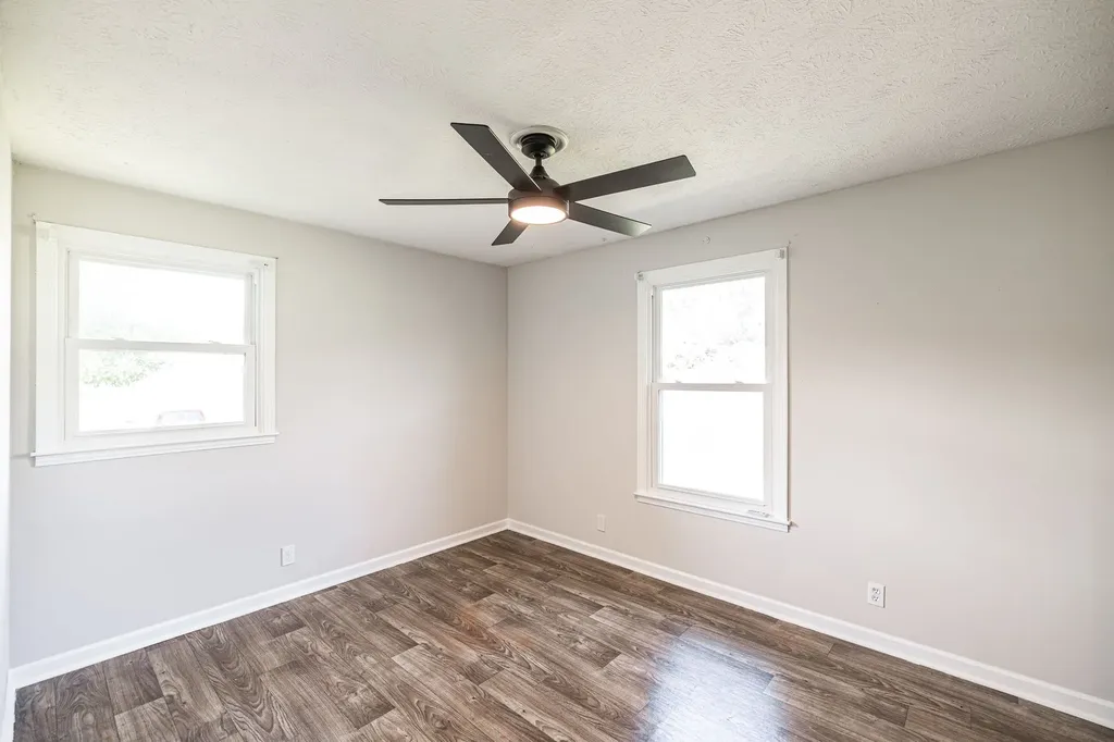 127 Susan Drive Hendersonville TN 37075