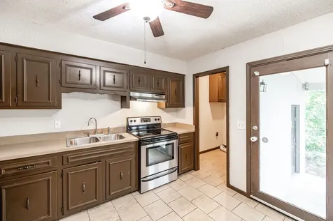 127 Susan Drive Hendersonville TN 37075