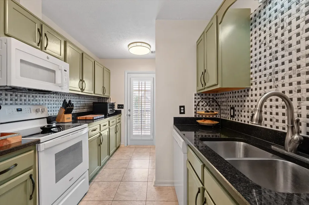 70 Rolling Meadows Drive Goodlettsville TN 37072