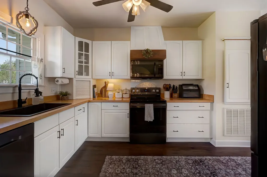 2301 Harkreader Road Mount Juliet TN 37122