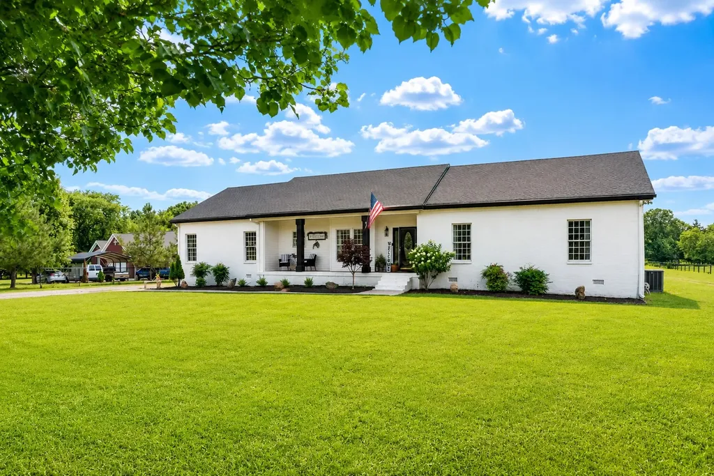 2301 Harkreader Road Mount Juliet TN 37122