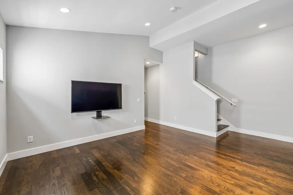 606 Hume Street Nashville TN 37208