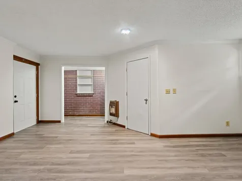 460 John Hunter Highway Elora TN 37328