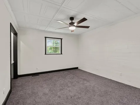 460 John Hunter Highway Elora TN 37328