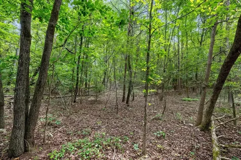 1906 Spradling Road Soddy Daisy TN 37379