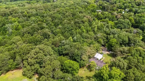 1906 Spradling Road Soddy Daisy TN 37379