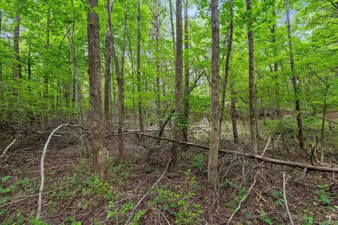 1906 Spradling Road Soddy Daisy TN 37379