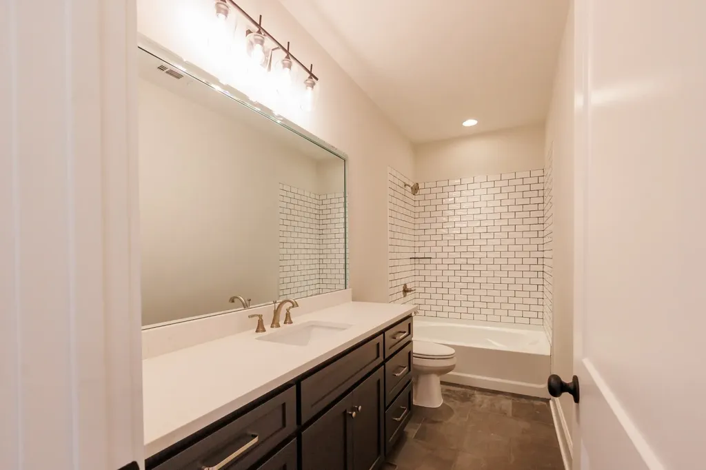 35 Gambil Cove Mount Juliet TN 37122