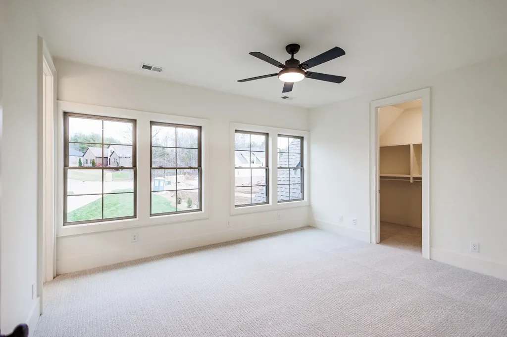 2468 Horn Springs Lebanon TN 37087