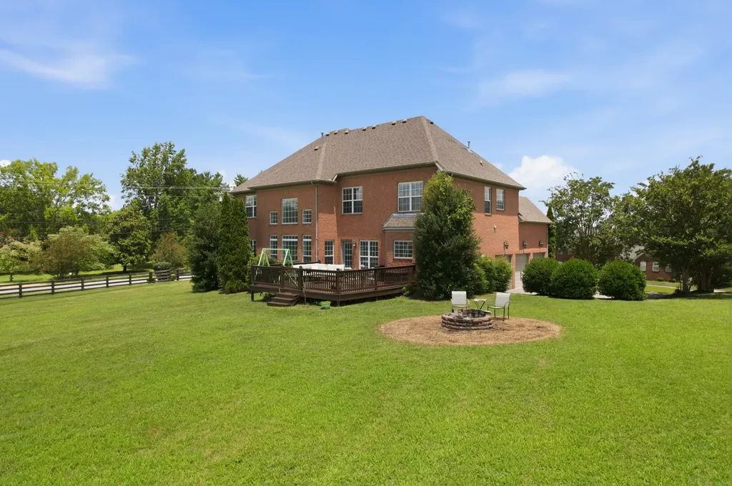 5000 Magnolia Estates Boulevard Mount Juliet TN 37122