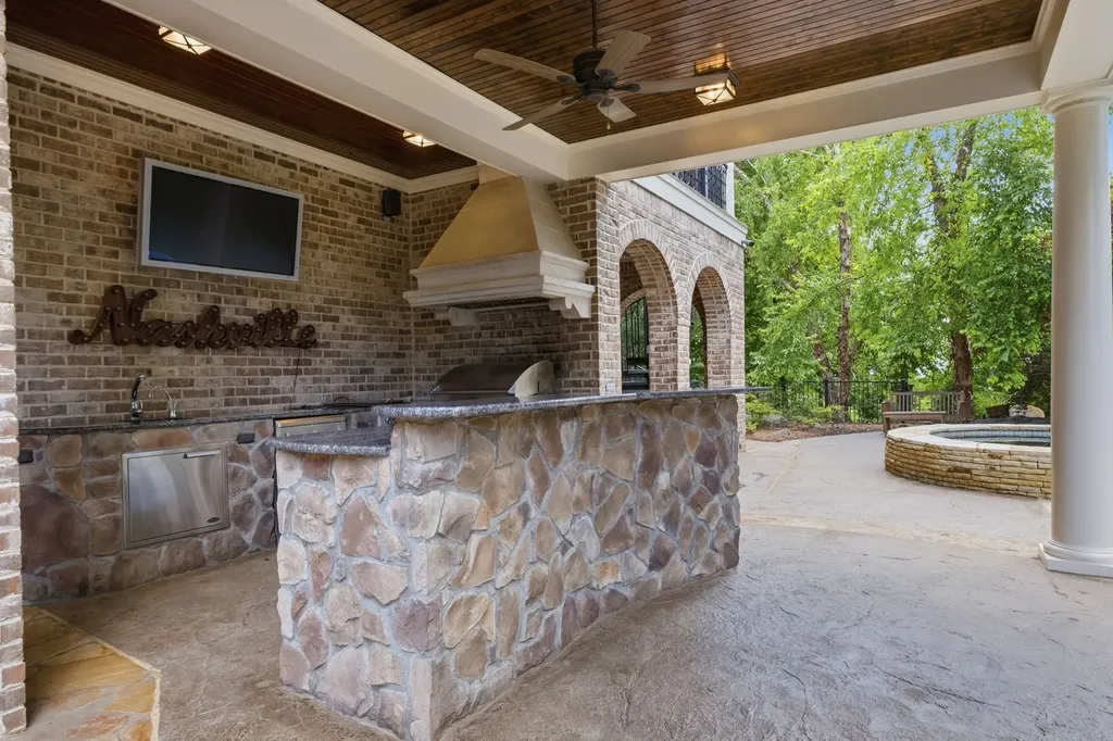 4019 Flagstone Court Franklin TN 37069