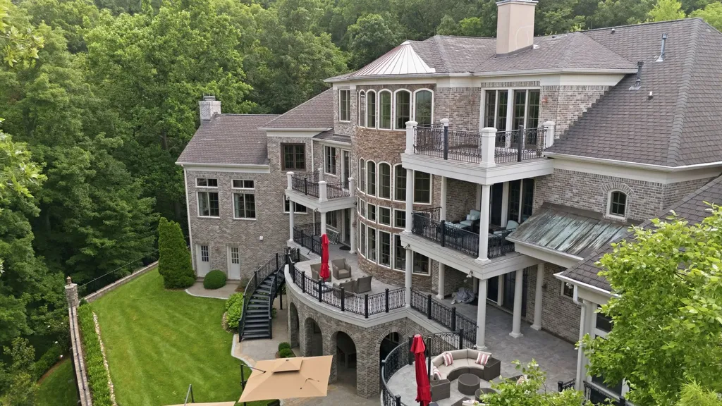 4019 Flagstone Court Franklin TN 37069