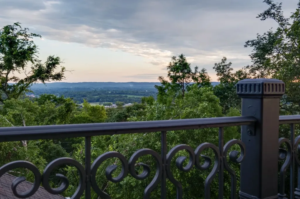 4019 Flagstone Court Franklin TN 37069