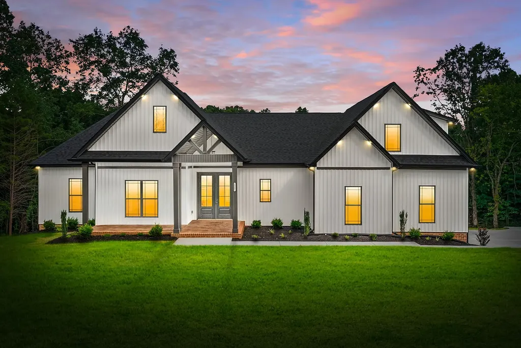 217 Lewis Grant Ln Lot 6 Southside TN 37171