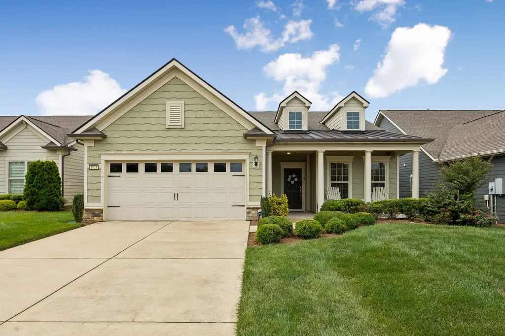 1775 Humphreys Glen Spring Hill TN 37174