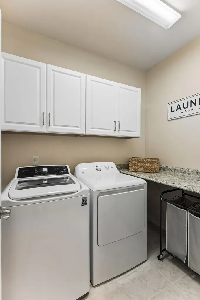 1775 Humphreys Glen Spring Hill TN 37174