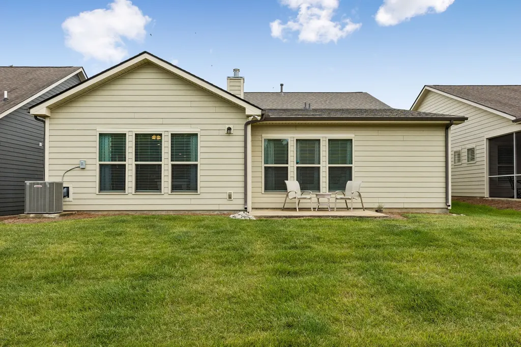 1775 Humphreys Glen Spring Hill TN 37174