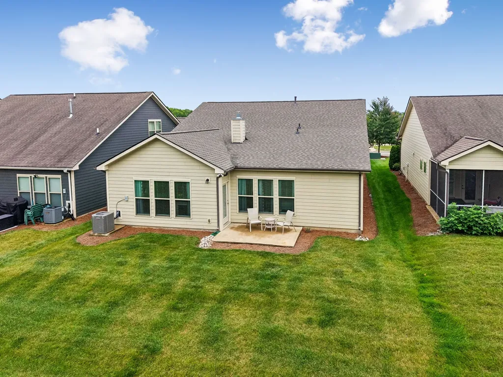 1775 Humphreys Glen Spring Hill TN 37174
