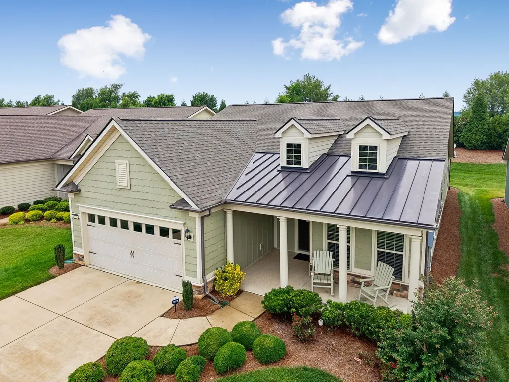 1775 Humphreys Glen Spring Hill TN 37174