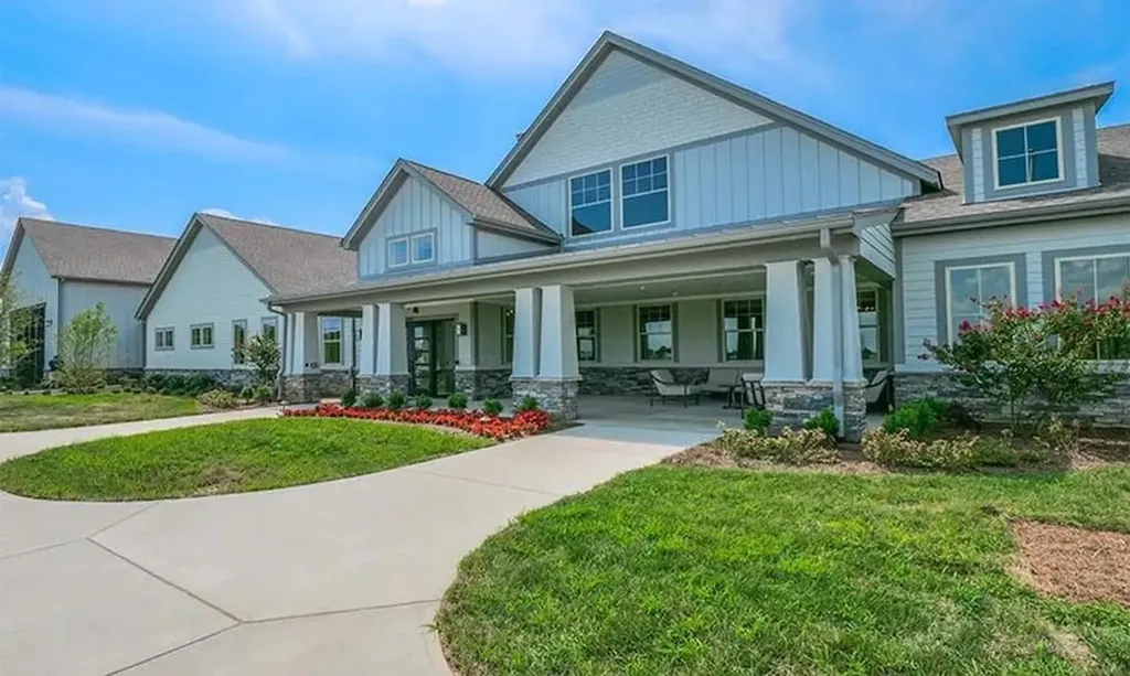 1775 Humphreys Glen Spring Hill TN 37174