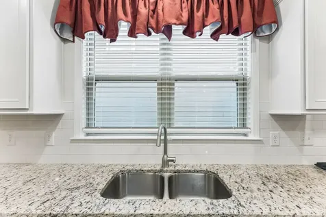 1775 Humphreys Glen Spring Hill TN 37174