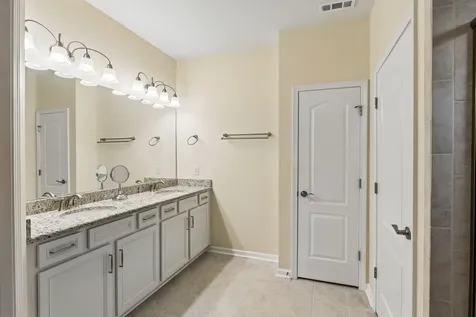 1775 Humphreys Glen Spring Hill TN 37174