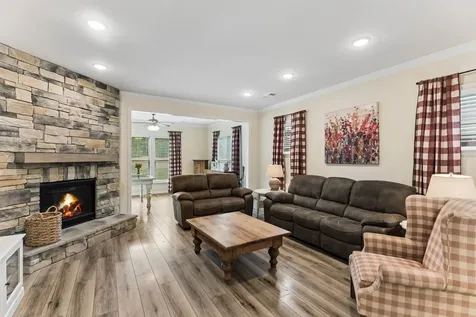 1775 Humphreys Glen Spring Hill TN 37174
