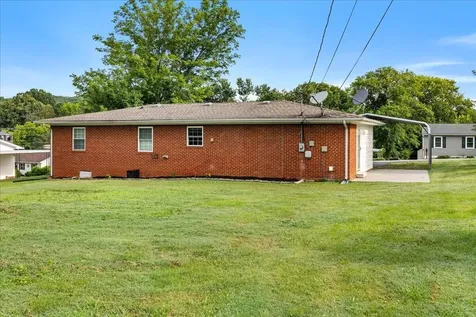 1231 Morgan Street Athens TN 37303