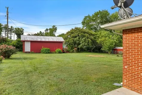 1231 Morgan Street Athens TN 37303