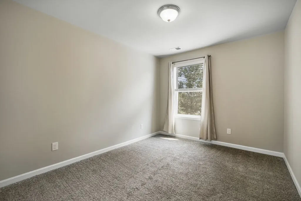1045 Enclave Avenue Pleasant View TN 37146