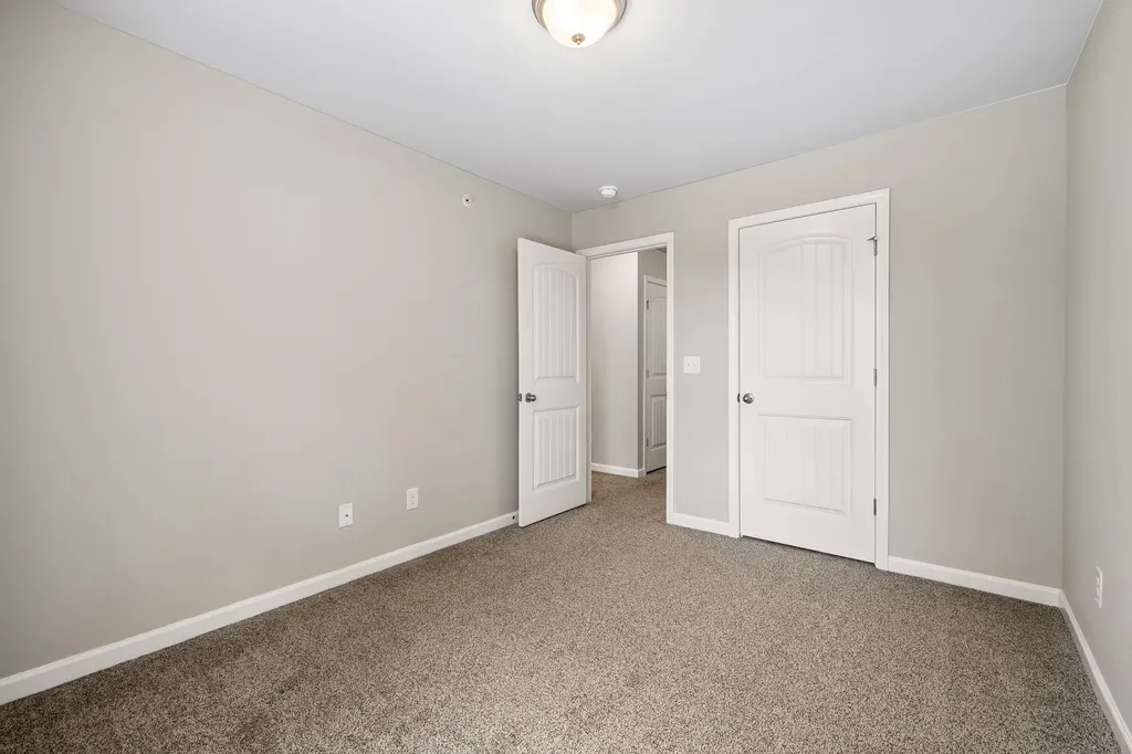 1045 Enclave Avenue Pleasant View TN 37146