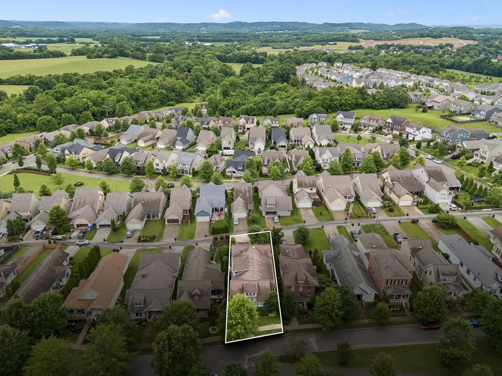3846 Somers Lane Thompsons Station TN 37179