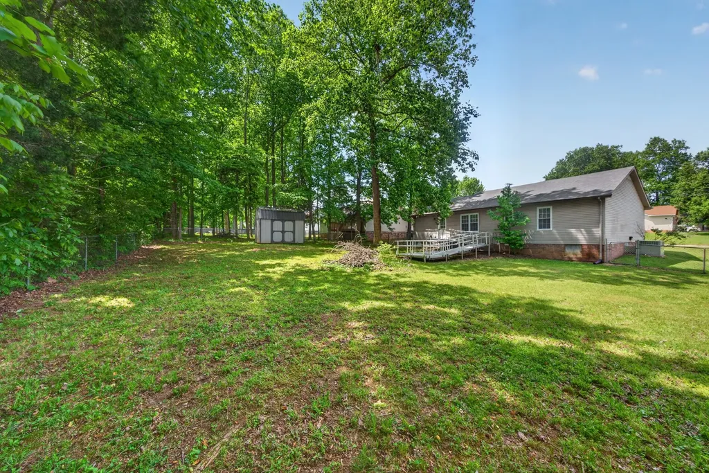 628 Ashley Oaks Drive Clarksville TN 37042