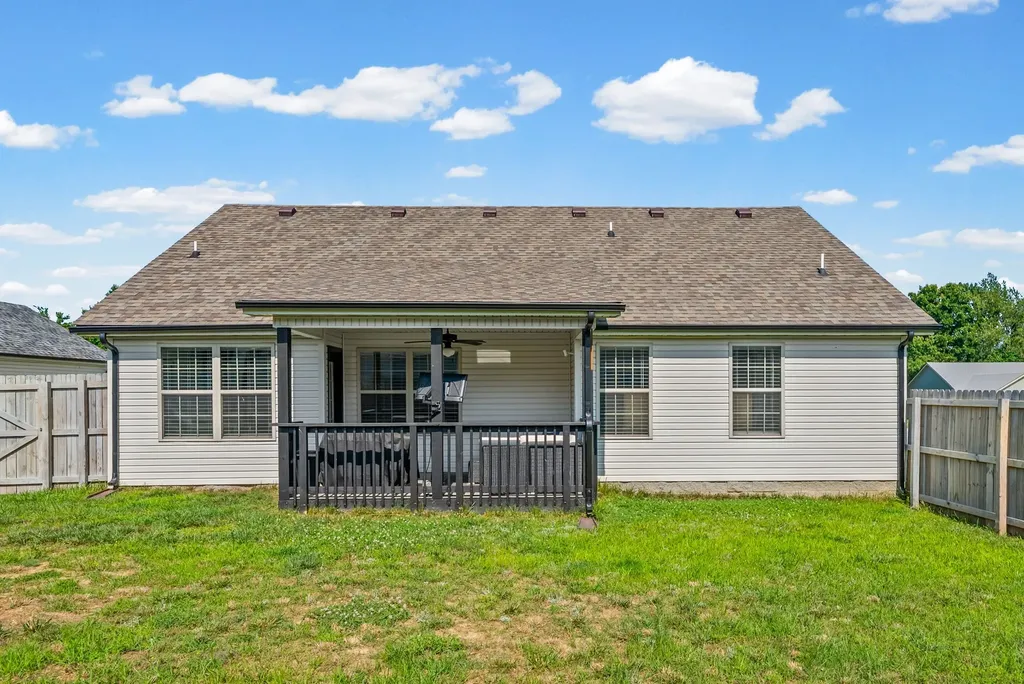 1416 Fredrick Drive Clarksville TN 37042