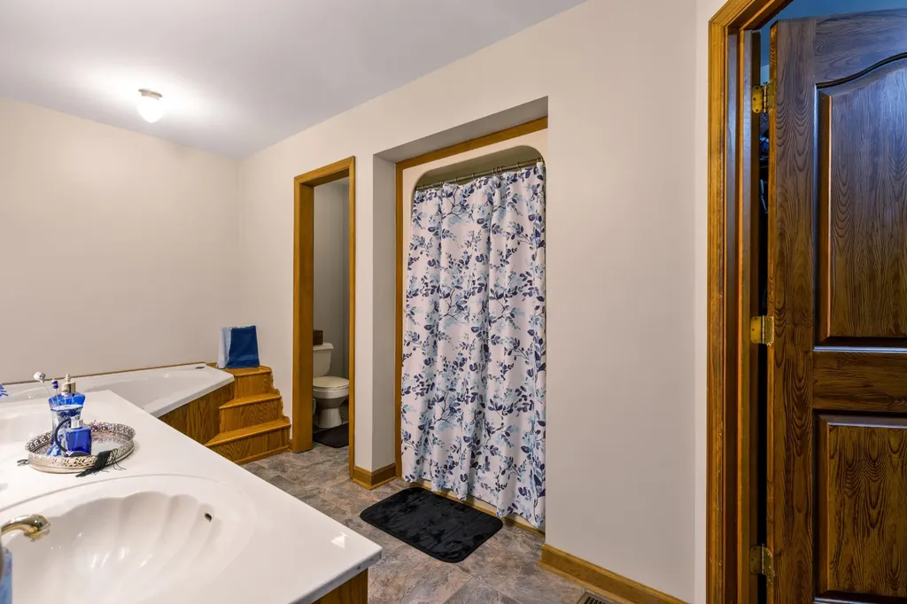 2325 Old Well Road Morrison TN 37357