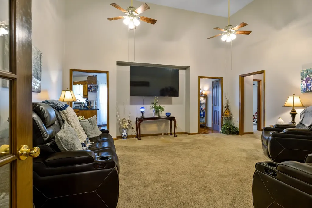 2325 Old Well Road Morrison TN 37357