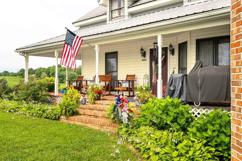 2325 Old Well Road Morrison TN 37357