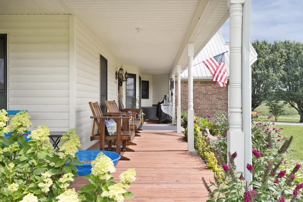 2325 Old Well Road Morrison TN 37357