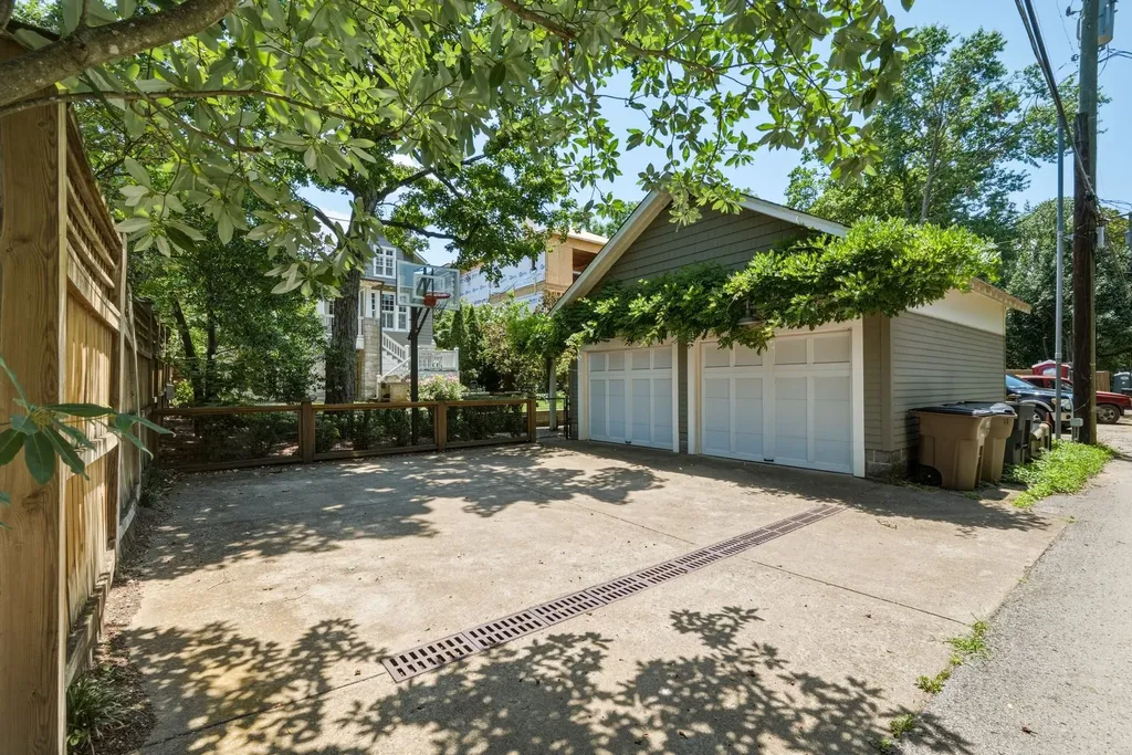 3816 Richland Avenue Nashville TN 37205