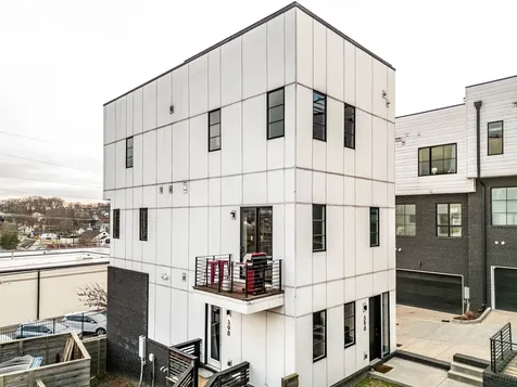 398 36th Ave, N Nashville TN 37209